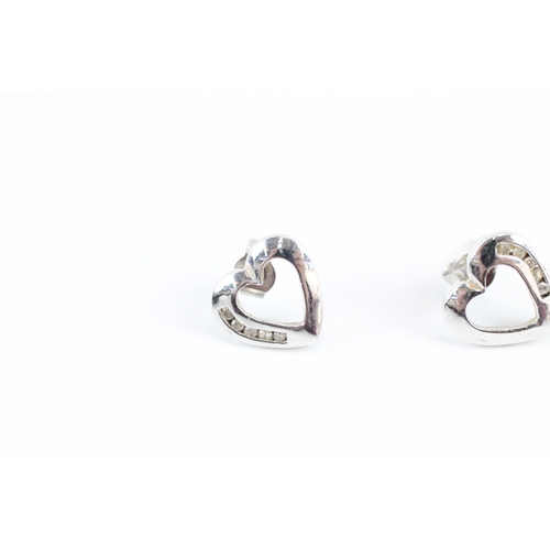 230 - 9ct white gold diamond heart earrings (1g)