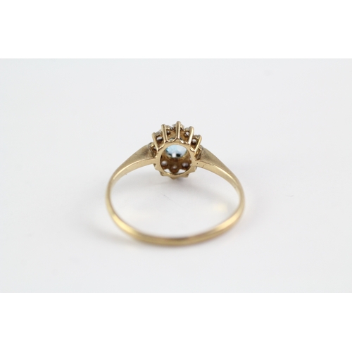 276 - 9ct gold blue topaz diamond cluster ring (1.4g) Size L 1/2