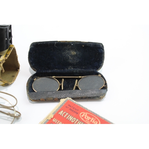 459 - Spectacles & Eyewear Antique / Vintage Inc Pince-Nez, Plated Etc Job Lot