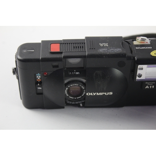 480 - Compact Point & Shoot Film Cameras Inc Olympus XA & Olympus Trip 35 x2