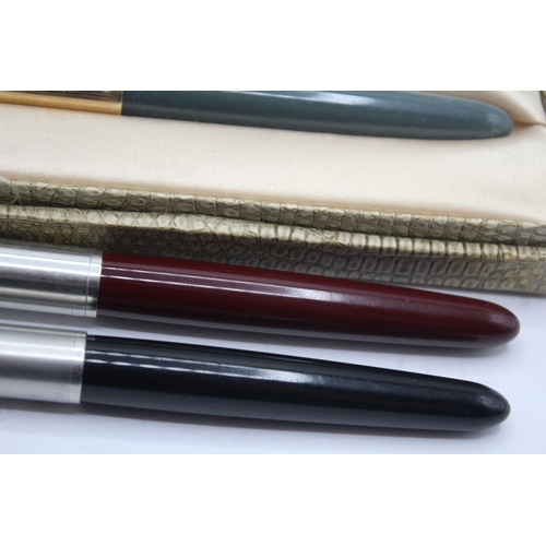 491 - 3 x Vintage Parker 51 Fountain Pens 14ct Gold Nibs WRITING Inc Gold Plate Caps