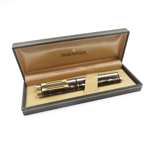 566 - 2 x Vintage Sheaffer Targa Fountain Pens 14ct Gold Nibs WRITING Inc Boxed Etc