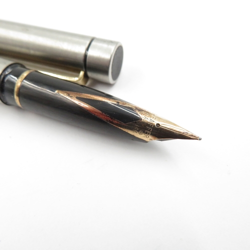 566 - 2 x Vintage Sheaffer Targa Fountain Pens 14ct Gold Nibs WRITING Inc Boxed Etc