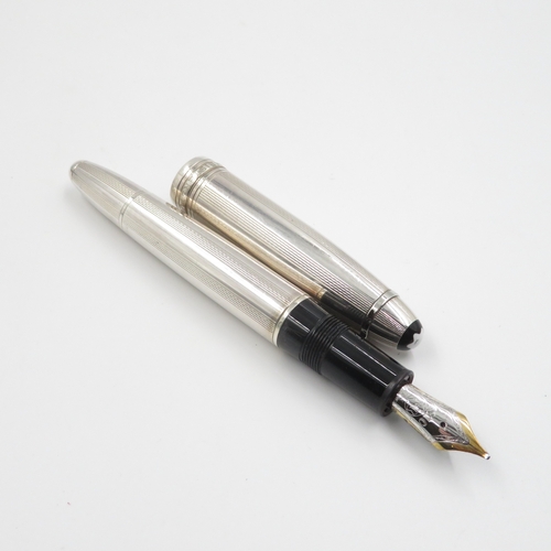 565 - Montblanc Meisterstuck .925 Sterling Silver Cased Fountain Pen & Rollerball 81g
