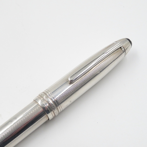 565 - Montblanc Meisterstuck .925 Sterling Silver Cased Fountain Pen & Rollerball 81g