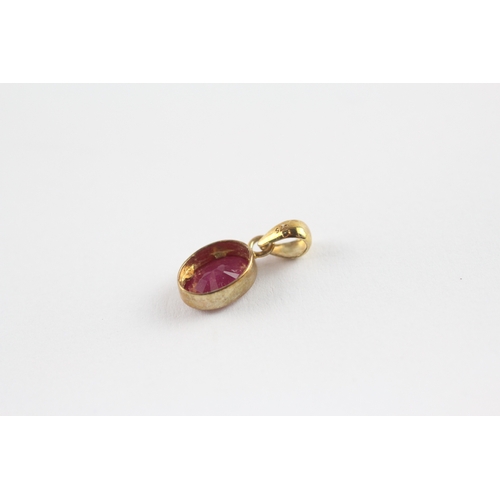 242 - 2x 9ct gold ruby drop earrings and pendant set (2.1g)