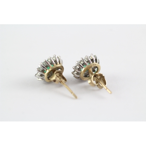 7 - 9ct gold emerald & diamond cluster stud earring (2.1g)