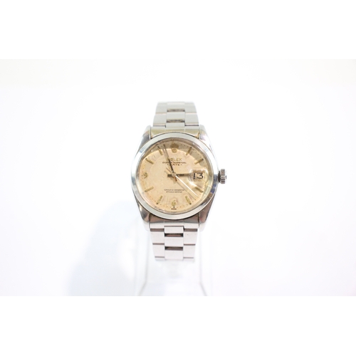 424 - Rolex Oyster Perpetual Date Watch 1500 Automatic Requires Repairs Movement Ticks