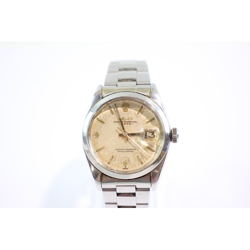 424 - Rolex Oyster Perpetual Date Watch 1500 Automatic Requires Repairs Movement Ticks