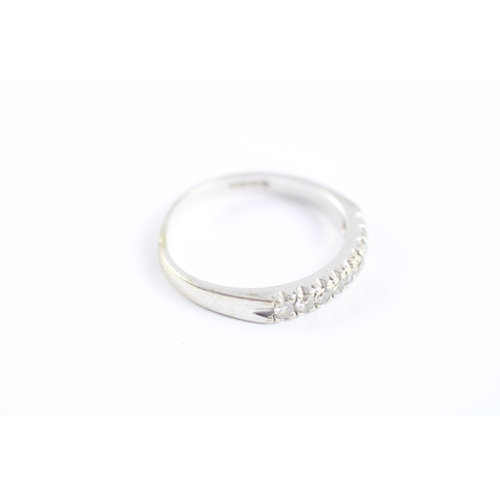 53 - 9ct white gold diamond ring (1.8g) Size K