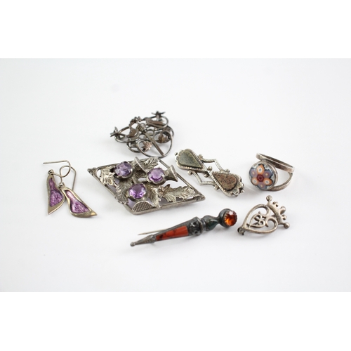 Collection of Sterling Silver Celtic Jewellery inc. Ola Gorie, Malcolm Gray x 7 (43g)