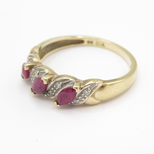 10 - 9ct gold ruby and diamond ring (2.1g) Size M