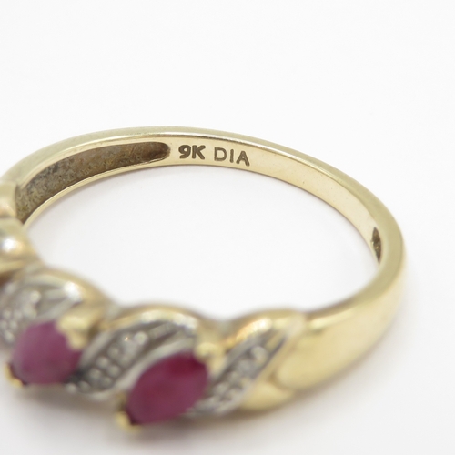 10 - 9ct gold ruby and diamond ring (2.1g) Size M