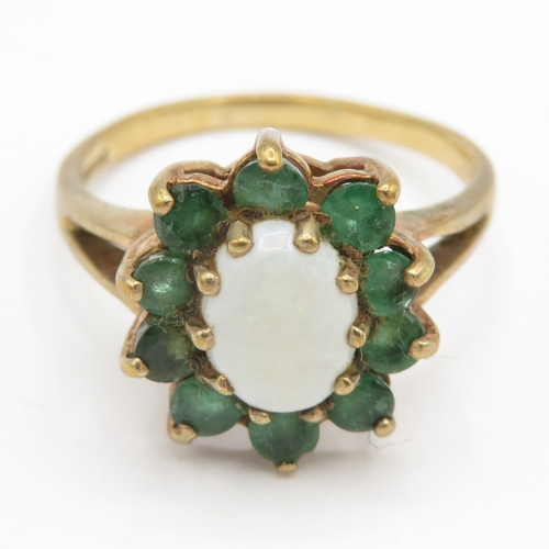 9ct gold vintage emerald & opal cluster ring (2.8g) Size M 1/2