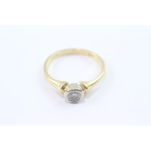 19 - 18ct gold diamond solitaire ring (2.8g) Size N