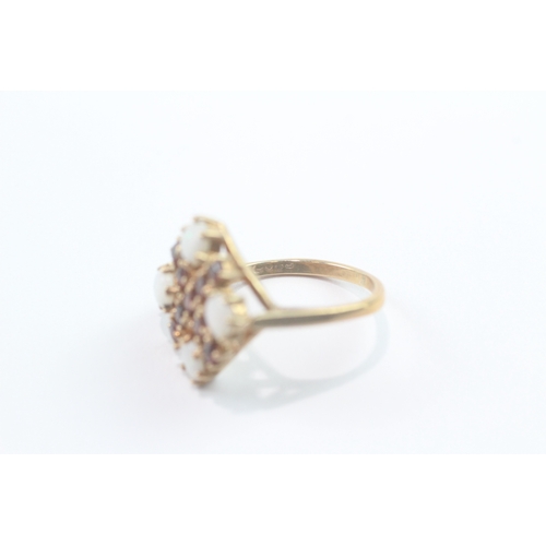 218 - 9ct gold opal garnet cocktail ring (3.4g) Size L