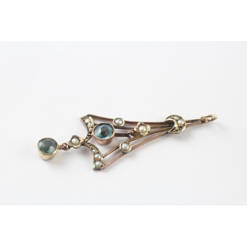 49 - 9ct gold garnet topped doublet & seed pearl pendant (2.1g)