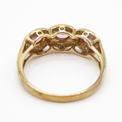 10 - 9ct gold pink sapphire and diamond dress ring  (2.64g) Size O
