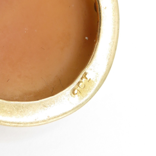 25 - 9ct gold cameo brooch (4.7g)
