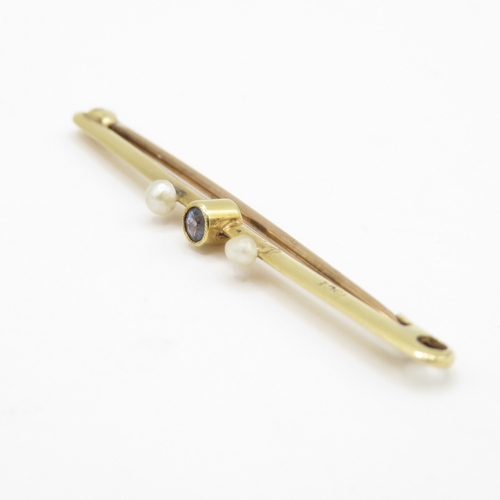 28 - 15ct gold art deco pearl and sapphire brooch (1.6g)