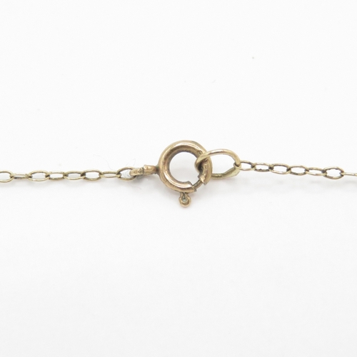 48 - 9ct gold fish charm on chain (0.87g)