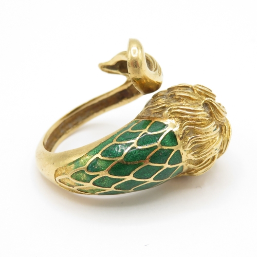 6 - 18ct gold green enamel lion ring (10.2g) Size M (adjustable)