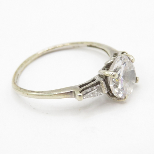 72 - 9ct white gold white gemstone solitaire ring (1.8g) Size N 1/2