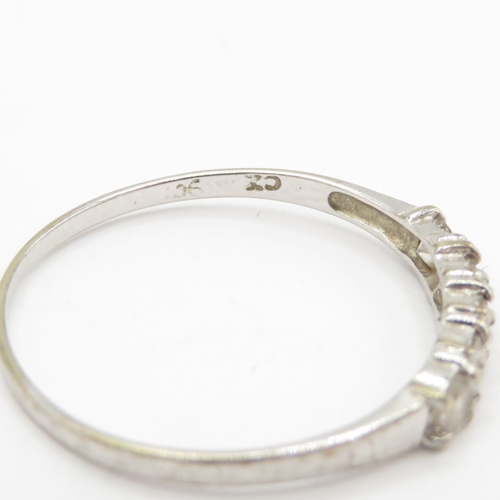 73 - 9ct white gold five stone white gemstone ring (1g) Size P 1/2