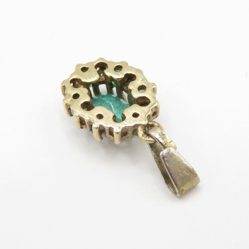 102 - 9ct gold emerald and diamond pendant  (0.9g)