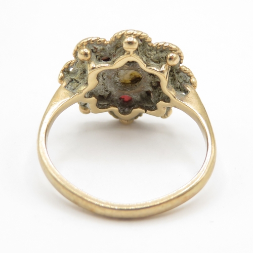 14 - 9ct gold garnet and imitation pearl floral cluster ring (3.4g) Size J