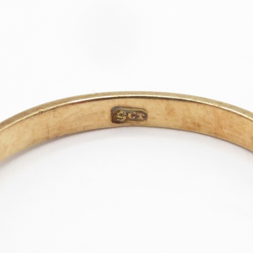 153 - 9ct gold topaz and diamond trilogy ring (1.9g) Size M 1/2