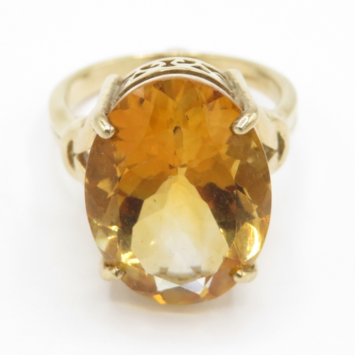 168 - 9ct gold citrine dress ring Size N (6.5g)