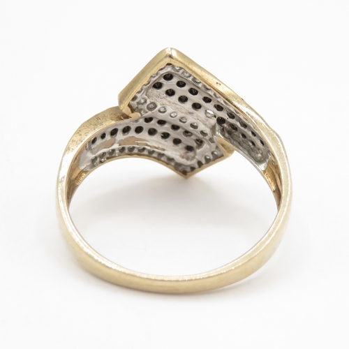 62 - 9ct gold diamond and black moissanite wrap ring - stone missing (2.8g) Size P