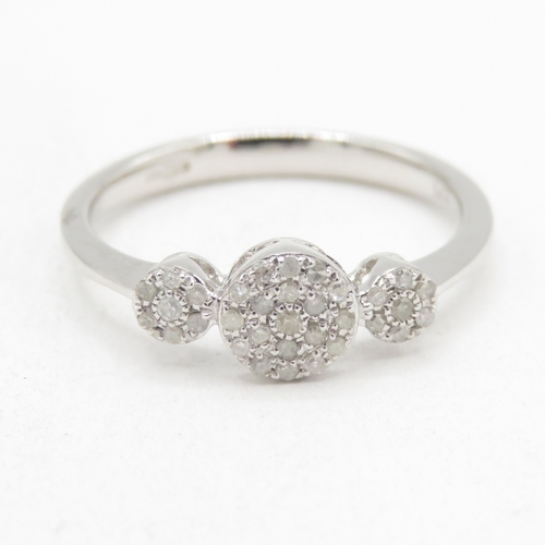 71 - 9ct white gold diamond cluster ring (2.1g) Size N