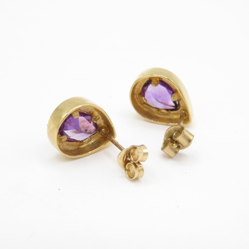 131 - 9ct gold amethyst earrings and necklace set  (4.3g)