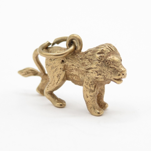 176 - 9ct gold lion charm pendant (2.9g)