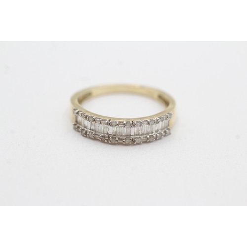 140 - 9ct gold vari-cut diamond half eternity ring (3g) Size S