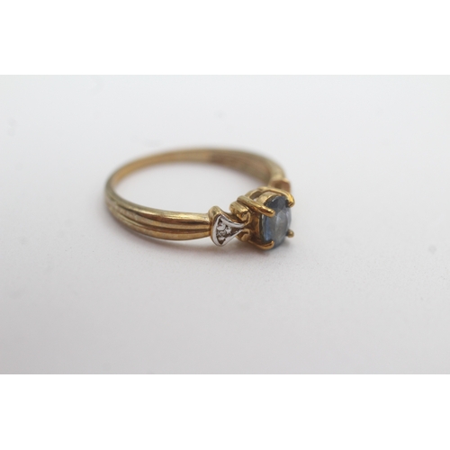 20 - 9ct gold sapphire diamond dress ring (2.2g) Size N 1/2