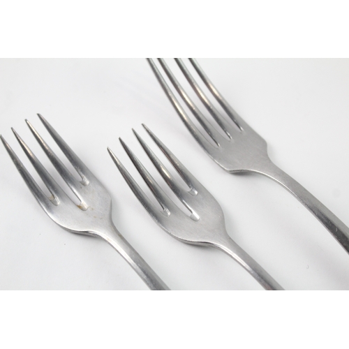 317 - WW2 German Kriegsmarine Forks & WW1 Gold For Steel Medal