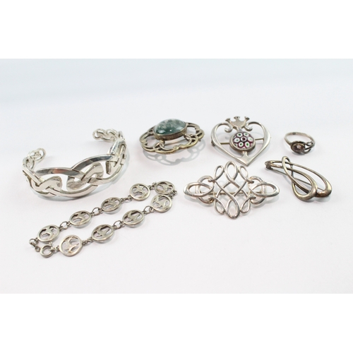 Collection of Sterling Silver Celtic Jewellery inc. Malcolm Gray x 7 76g