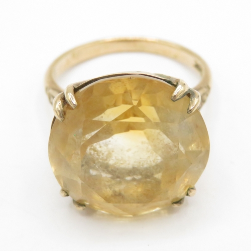 9ct gold citrine cocktail ring (6.2g) Size N