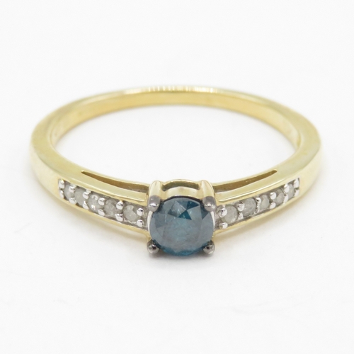 73 - 9ct gold enhanced blue diamond & diamond ring (2.5g) Size R 1/2