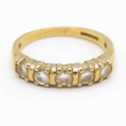 85 - 18ct gold diamond five stone ring (2.9g) Size L