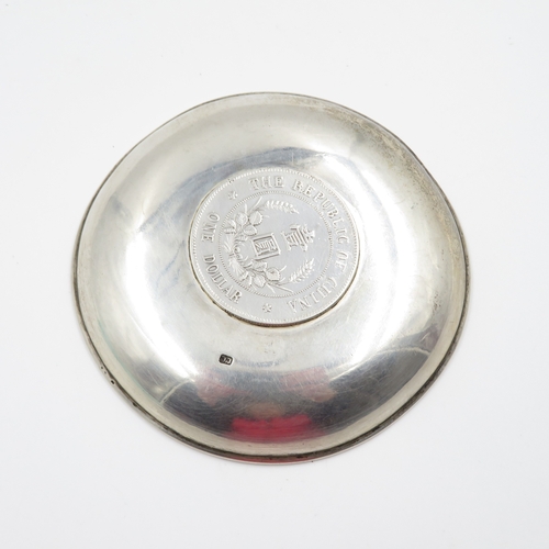258 - Antique  .900 Chinese Export Hammered Pin Dish w/ Coin Detail 92g