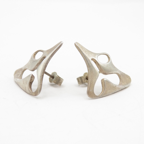 231 - Collection of Sterling Silver Brooches x2 and Earrings inc. Charles Horner, Jensen. 14.2g