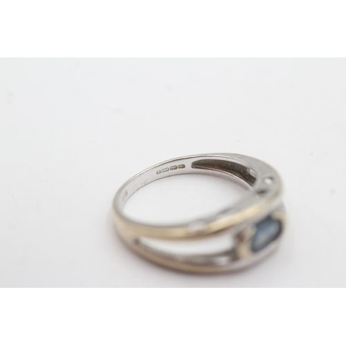 126 - 9ct white gold sapphire single stone ring (2.8g) Size M