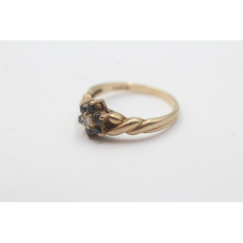 131 - 9ct gold sapphire diamond cluster ring (2.4g) Size O