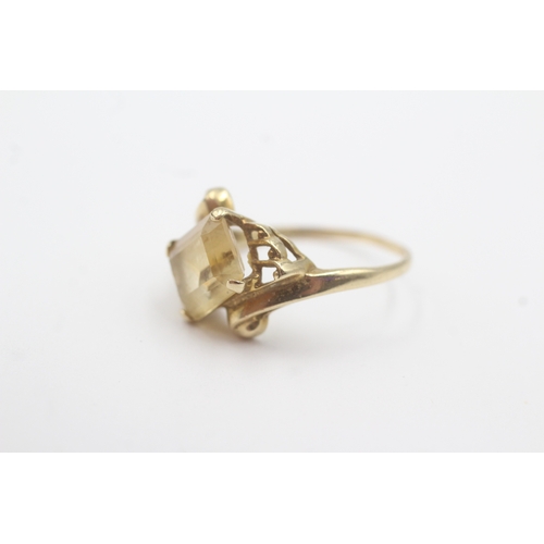 68 - 9ct gold 1970's citrine dress ring (2.5g) Size Q