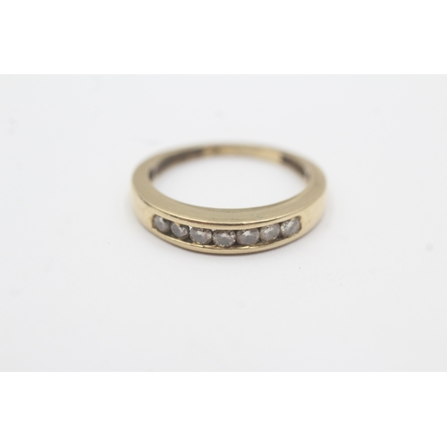 80 - 9ct gold diamond half eternity ring (2.4g) Size M 1/2