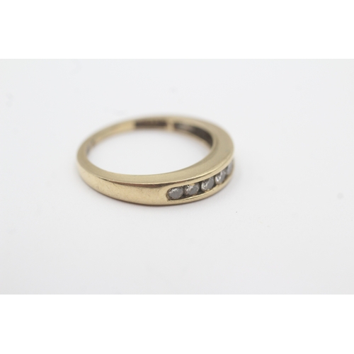 80 - 9ct gold diamond half eternity ring (2.4g) Size M 1/2